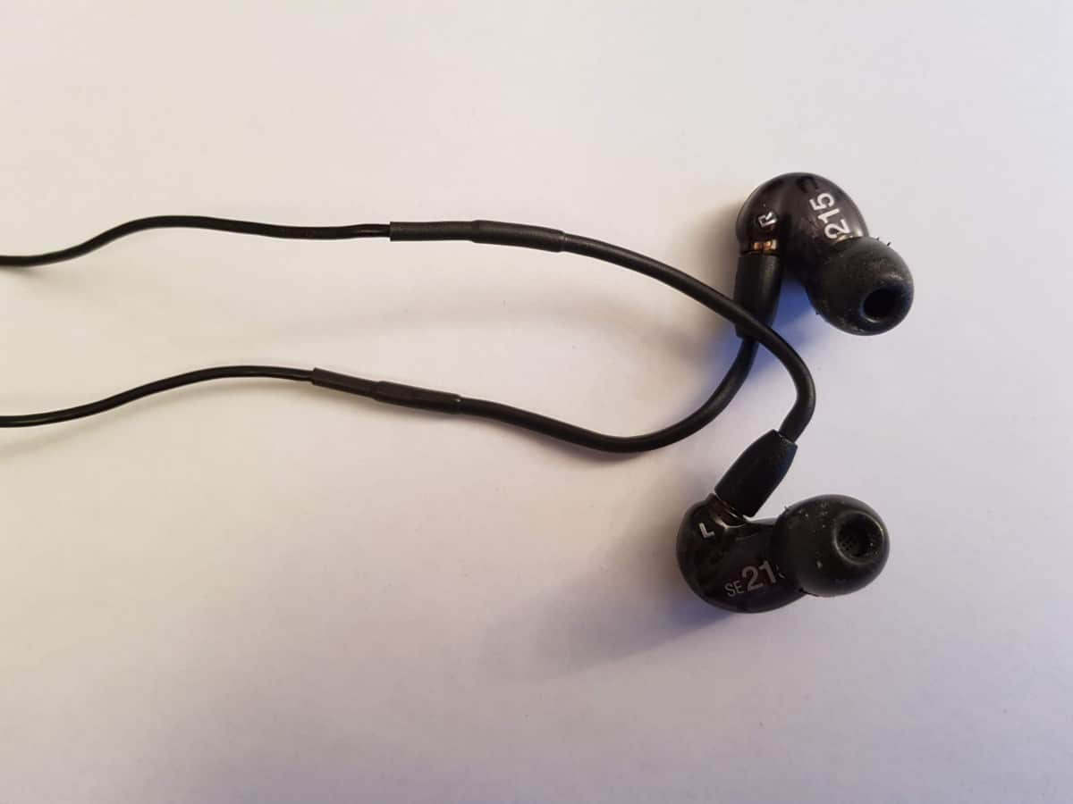 How to Clean Foam Earbuds A StepByStep Guide Ear Rockers
