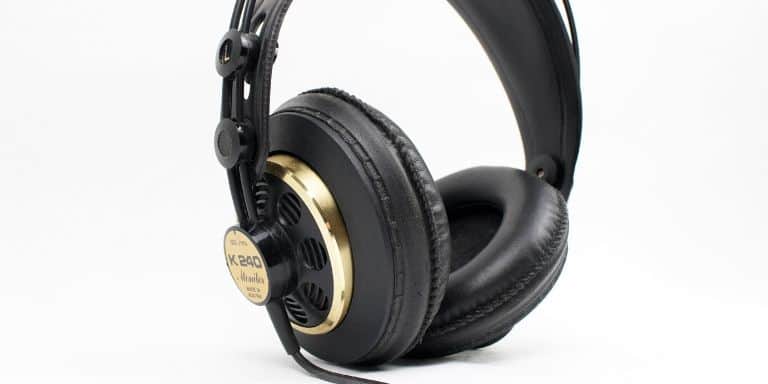 Open-back headphones