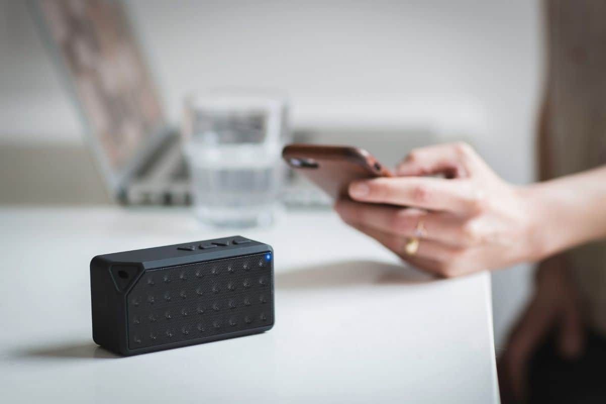 6 Reasons Why Your Bluetooth Speakers Sound Distorted (Fixes included