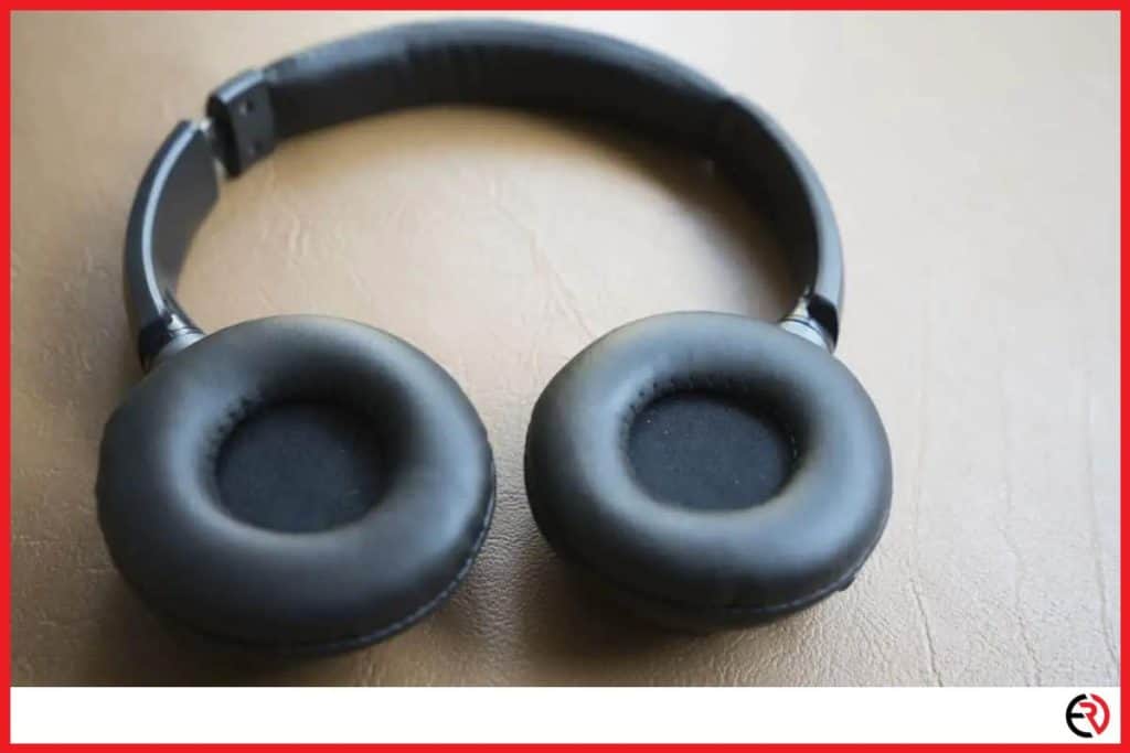 Headphone Ear Pads (Different Materials and How to Replace) Ear Rockers